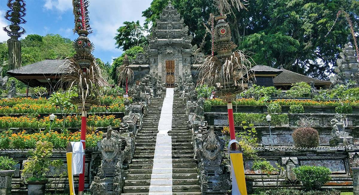 Популярные храмы острова бали: описание, история, как добраться.