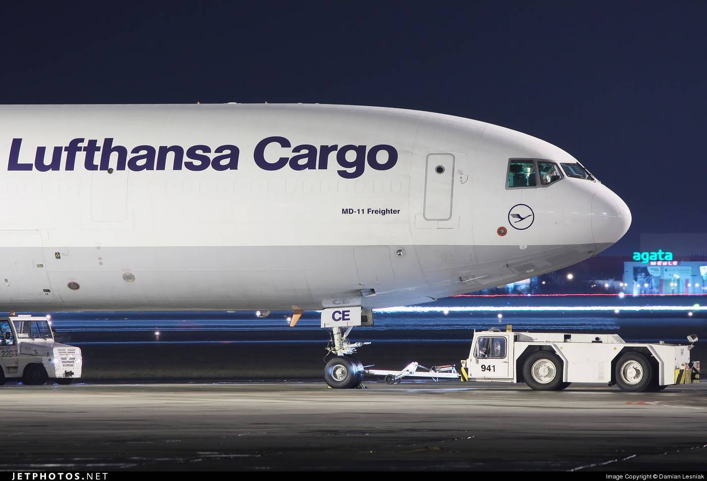 Багаж и ручная кладь в lufthansa — нормы и правила перевозки авиакомпании люфтганза в 2021 году. габариты багажа и размеры ручной клади в самолет. доплата за перевес