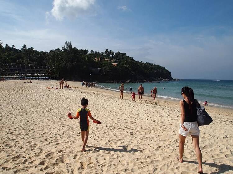 Пляж карон на пхукете (karon beach) - почти как патонг