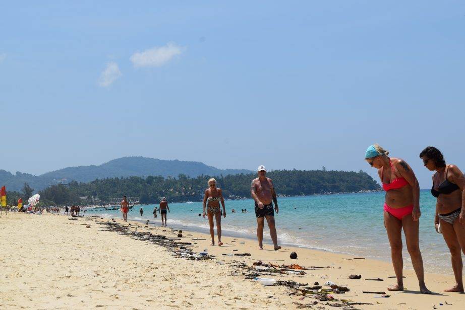 Обзор пляжа карон на пхукете - о чём следует знать туристу