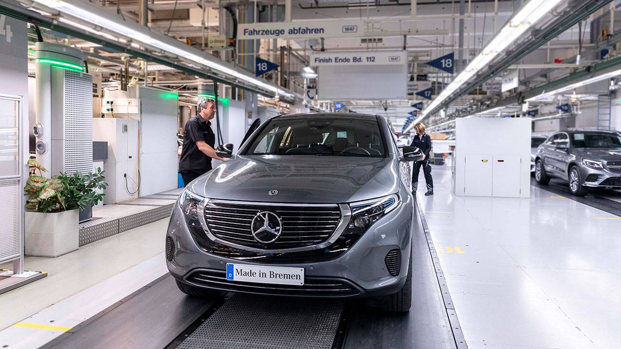 Завод Mercedes Benz в Германии