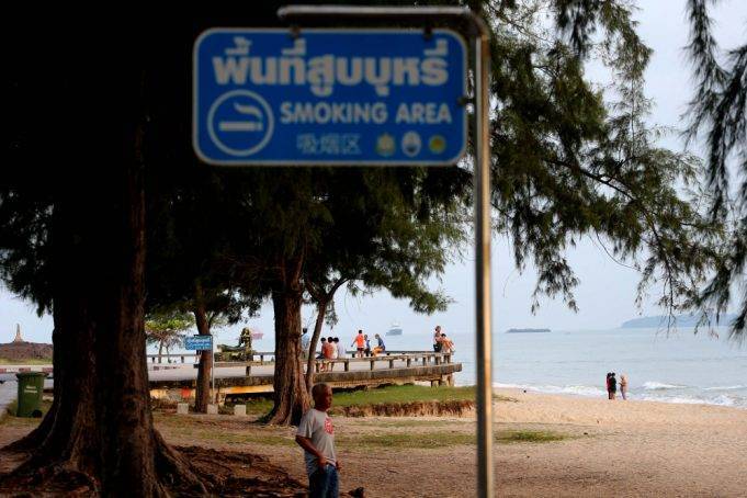Можно ли курить на тайских пляжах?