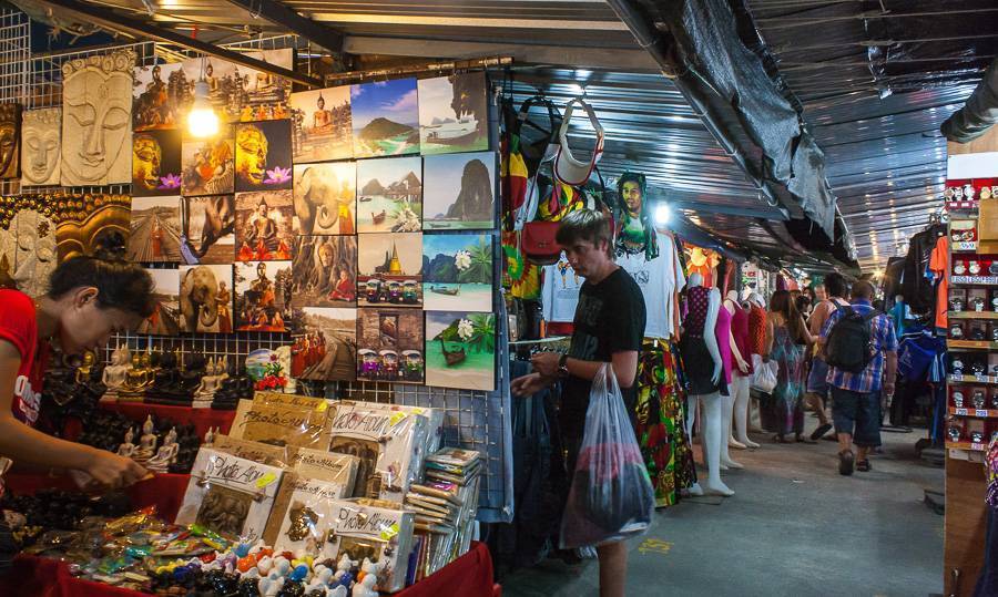 Бюджетный шоппинг на пхукете: рынки и базары на все случаи жизни