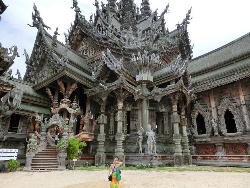 Храм истины в паттайе-  тайская символьность достопримечательности: обзор +видео